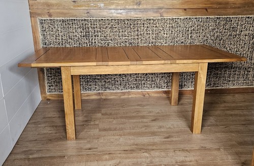 Solid oak seater - 6-8, extending